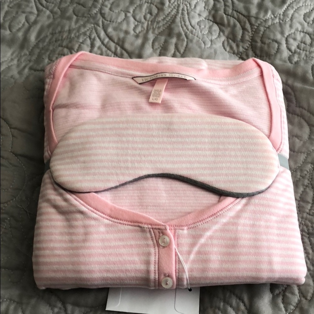 NWT Victoria Secret Pj’s